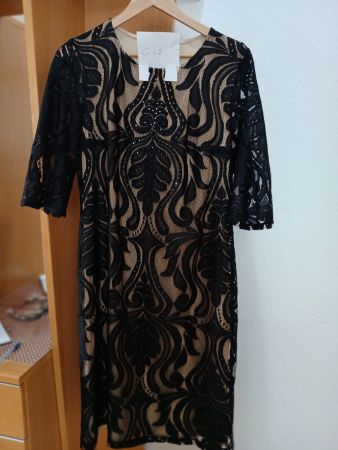 Elegantes Spitzenkleid, Gr. 42, neuwertig