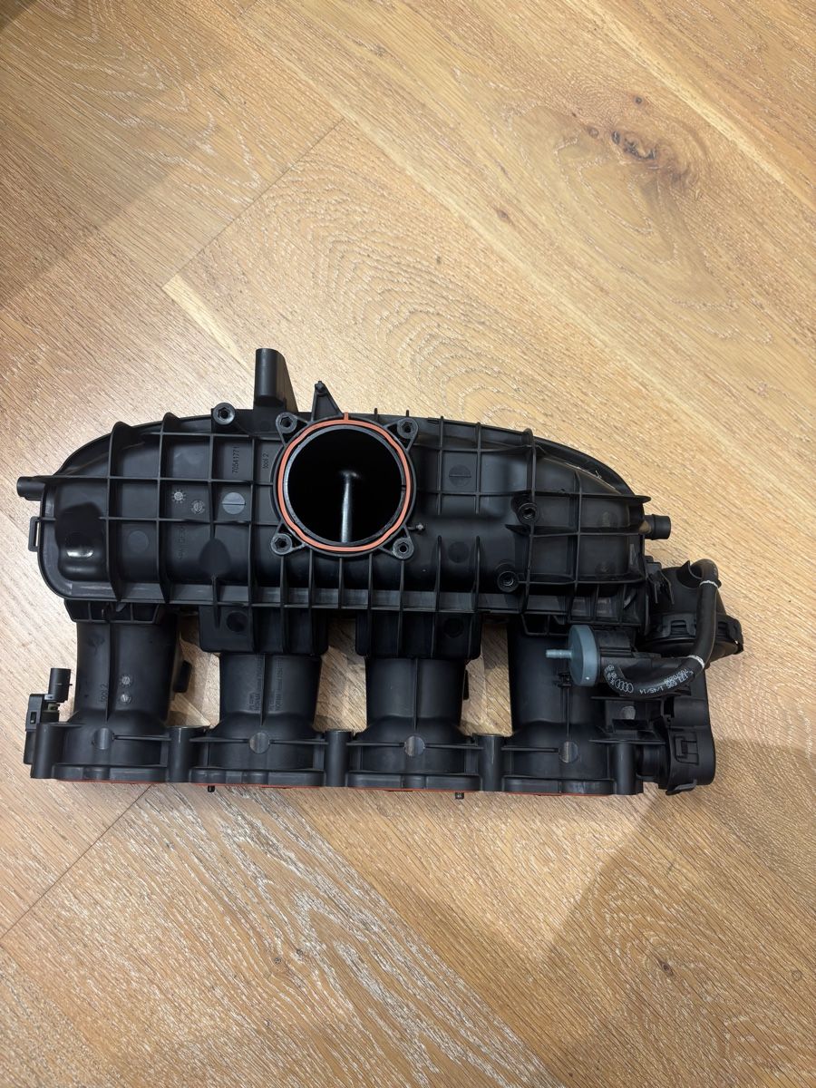 Moteurs: Ansaugbrücke Audi/VAG – Défectueux à Bettlach par Vamu26 1