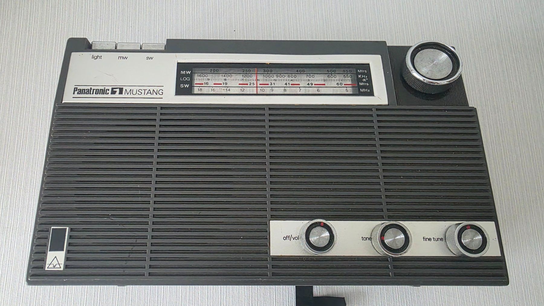 Panasonic Radio: Panasonic Mustang Transistorradio – Difettoso da Zürich venduto da Lemon007 5