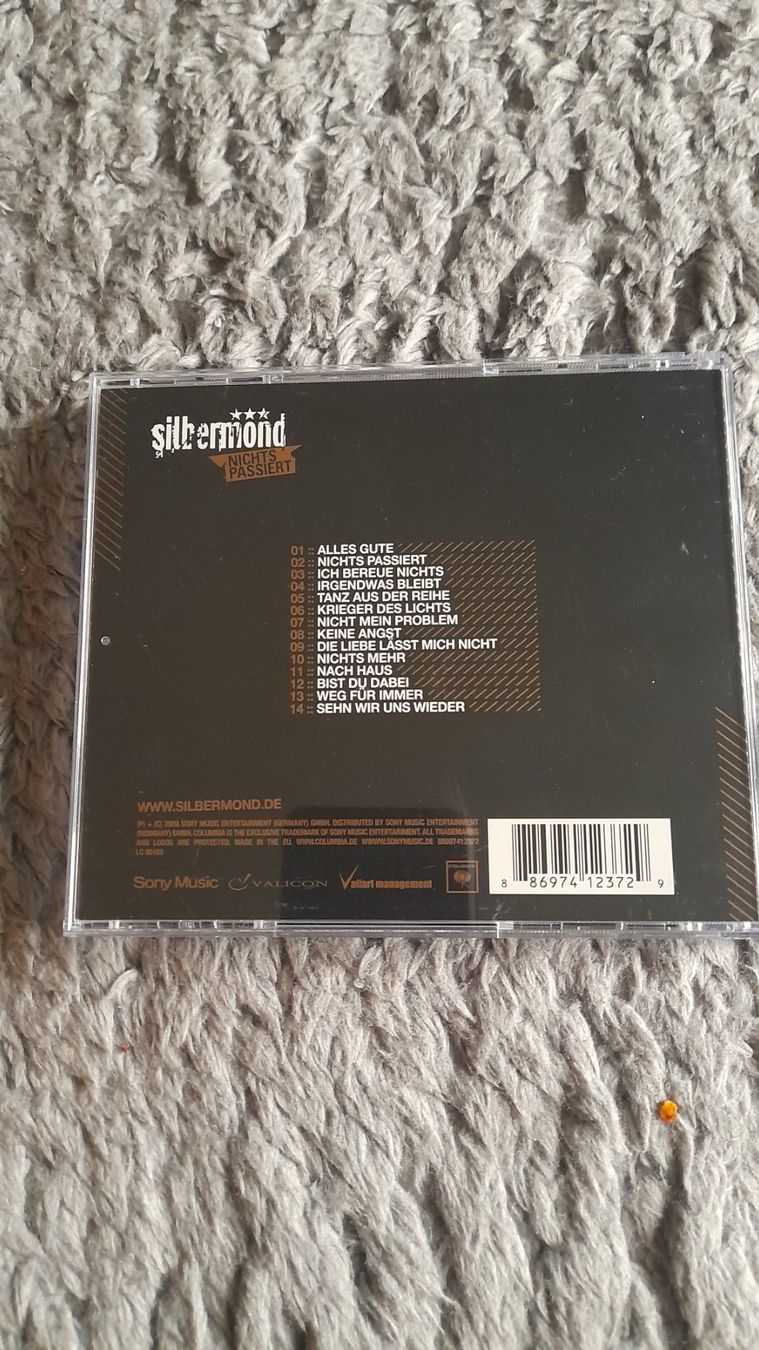 CD: SILBERMOND    NICHTS PASSIERT    CD – Usato da Wetzikon ZH venduto da Ramones01 1