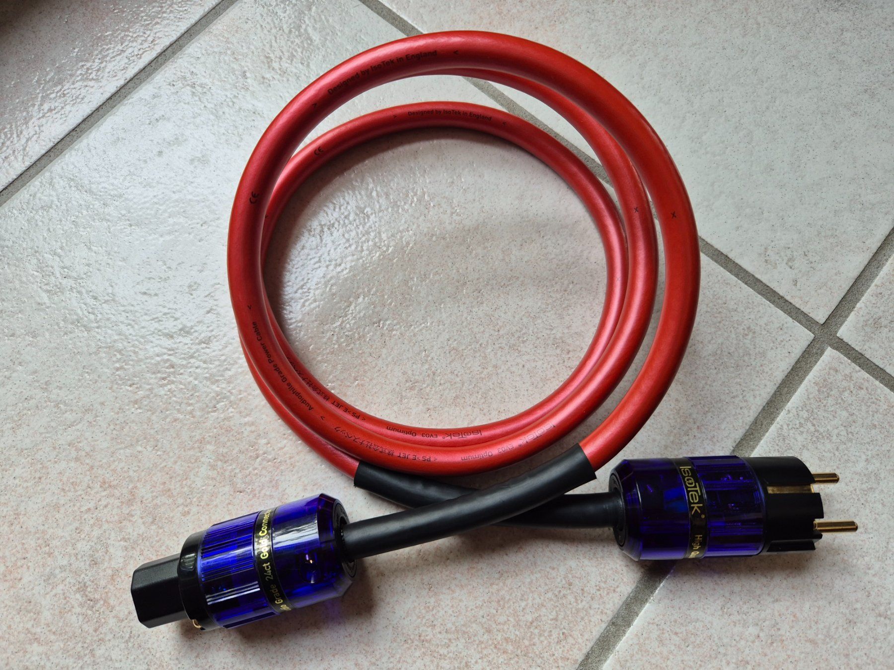 IsoTek EVO3 Optimum Netzkabel Audiophil Stromkabel 1.8m (Gebraucht) in ...
