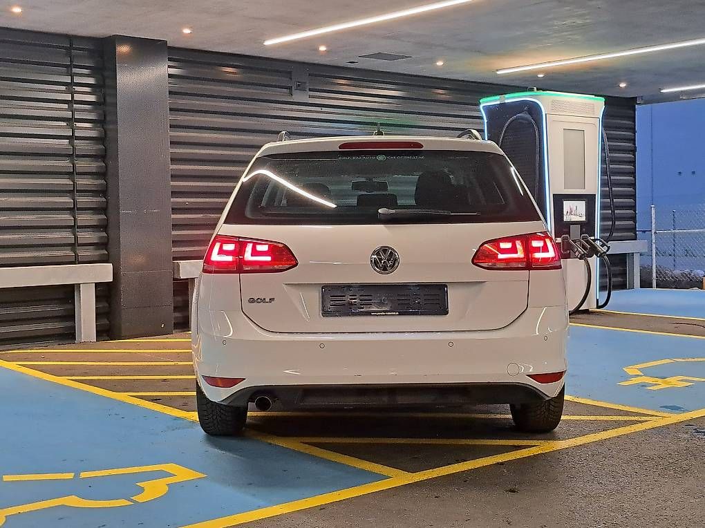 Automobili: VW Golf Variant 1.6TDI DSG – Usato da Maienfeld venduto da Frapabu 2