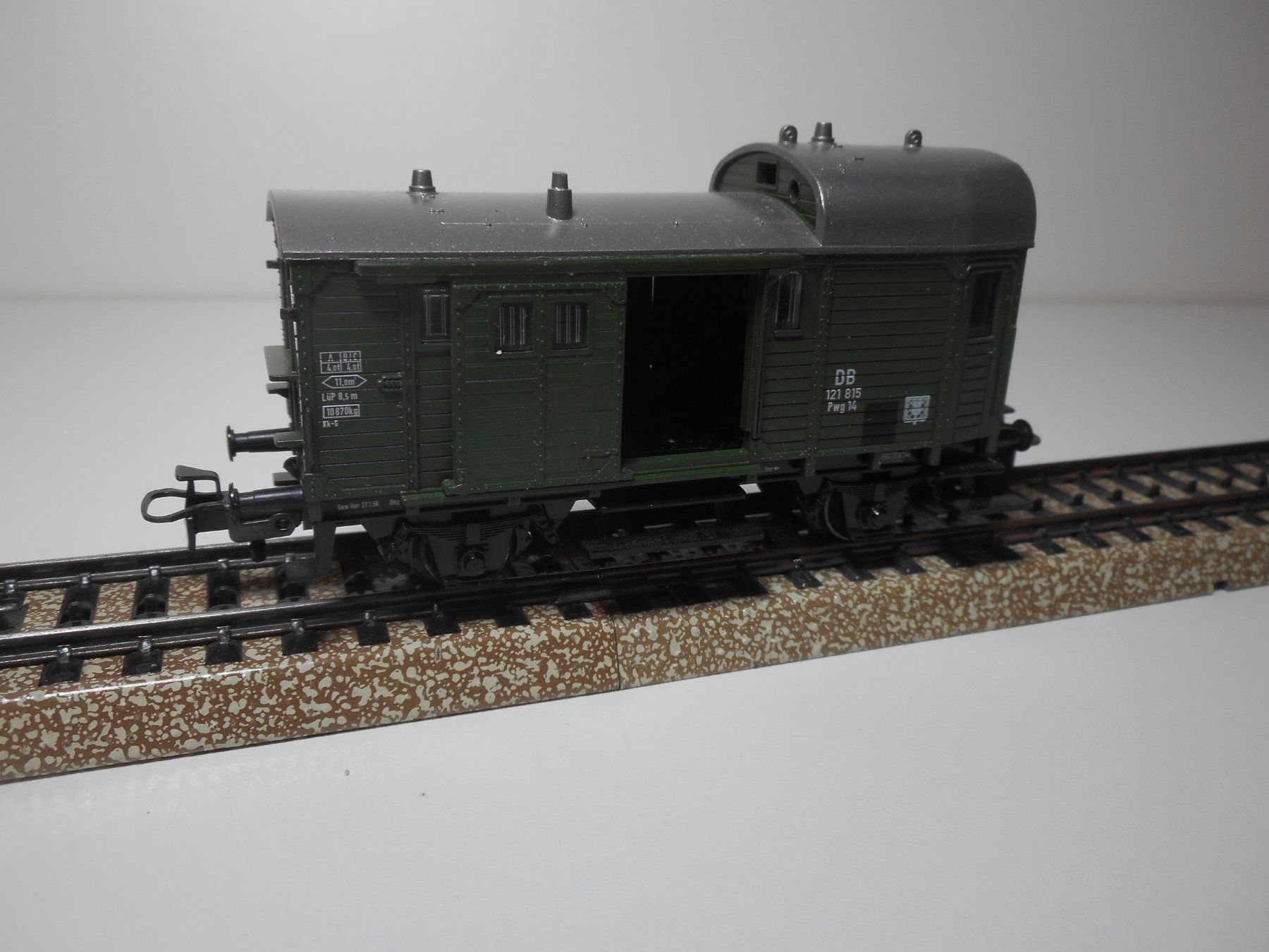 Märklin Modelleisenbahnen: Märklin Güterzugbegleitwagen H0 AC – Gebraucht aus Bretzwil von gbfluck 1