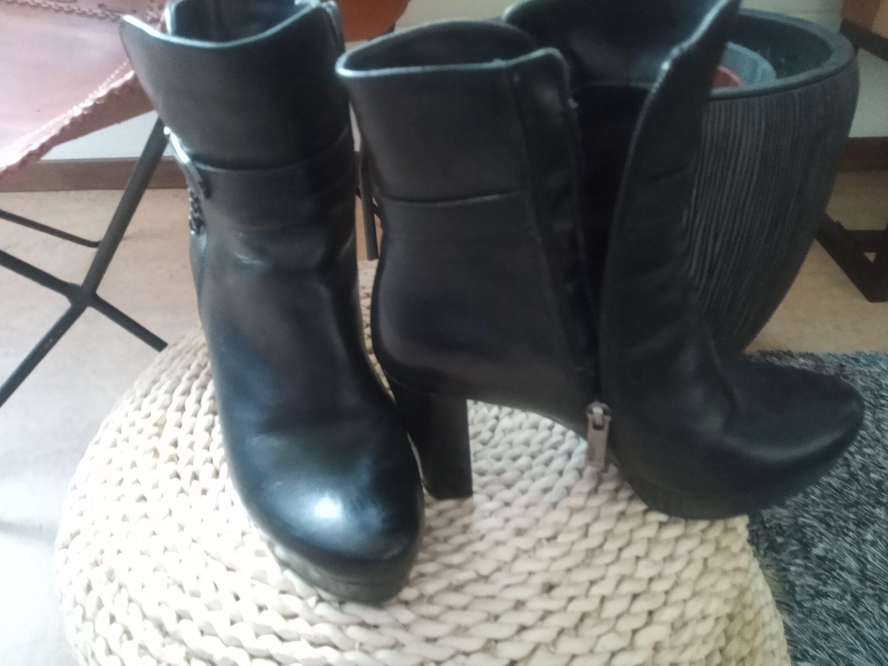Chaussures femmes: Stiefel – D'occasion à Lachen SZ par kati68 1