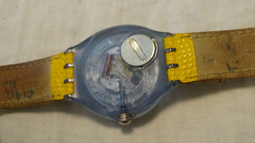 Swatch Orologi: S-WATCH  SCHÖNE HERREN UHR,QUARTZ.SCHÖNE MODE .LÄÜFT – Usato da zürich venduto da ahmad01 5