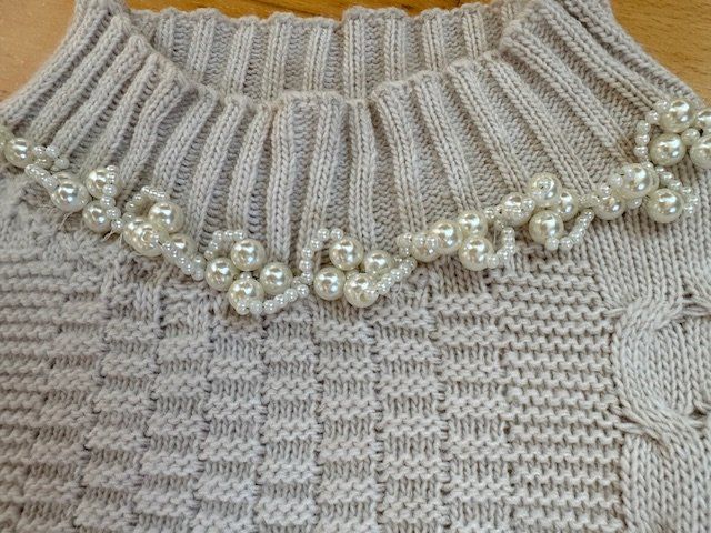 Maglioni & Felpe: Cooler Strickpullover mit Perlenkragen, Grösse S, Dixie – Usato da Oberrohrdorf venduto da maggys15 2