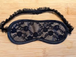 Schlafmaske Paul Mitchell Spitze neu