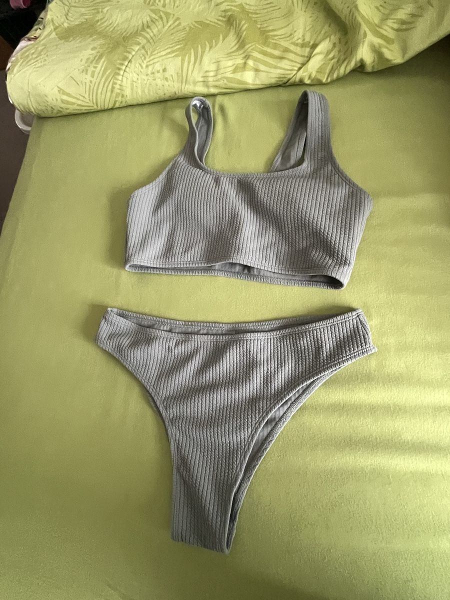 Maillots de bain & Bikinis: Bikini Grösse L neu – Neuf avec emballage d'origine à Giswil par Mauritius9026