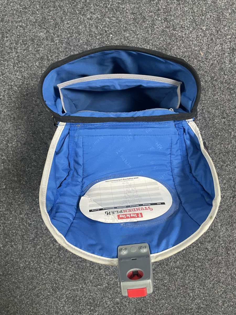 Step by Step Borse & Zaini: Schulranzen Step by Step blau schwarz – Usato da Lupsingen venduto da McFly12 2