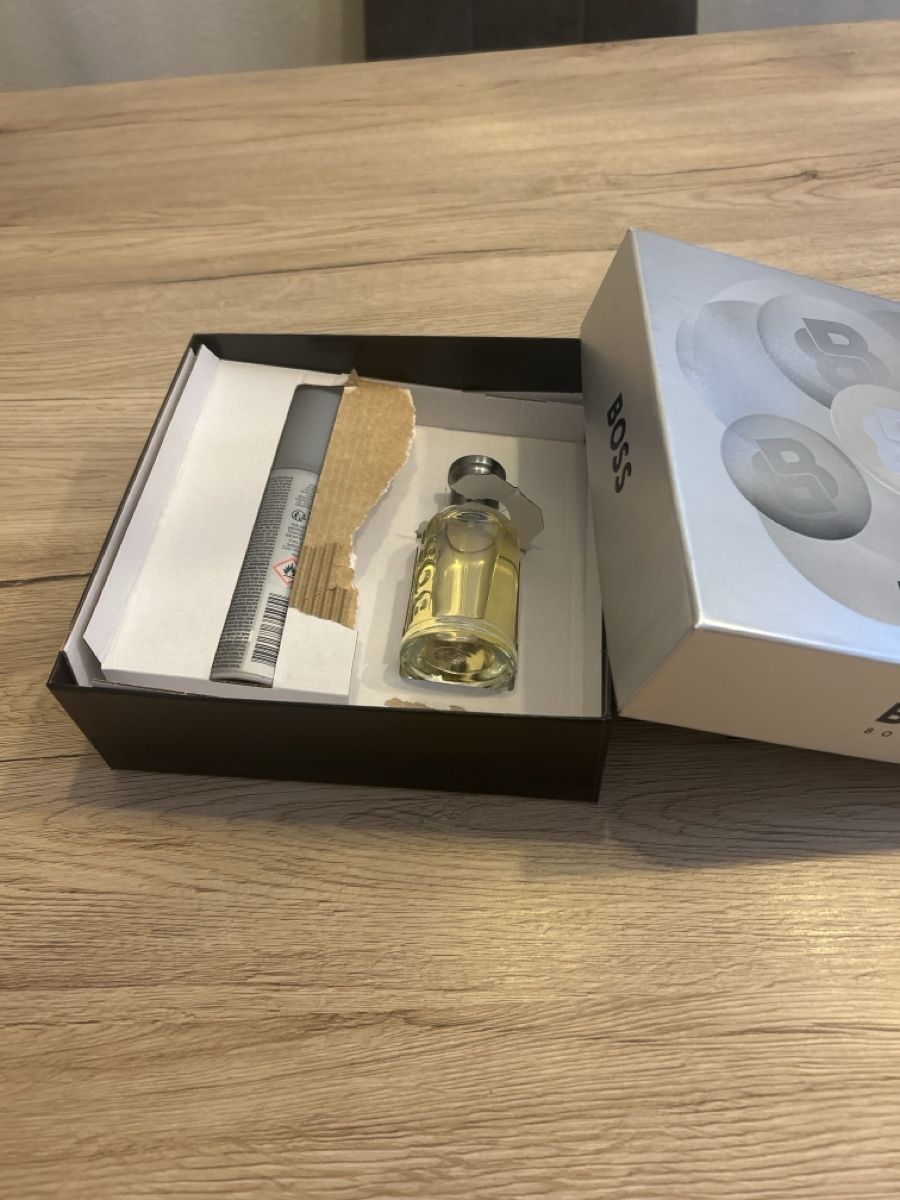 Hugo Boss Parfum & Eau de Toilette: BOSS Bottled Geschenkset Eau de Toilette & Deodorant – Neu (gemäss Beschreibung) aus Buchs SG von tim_dw97 1