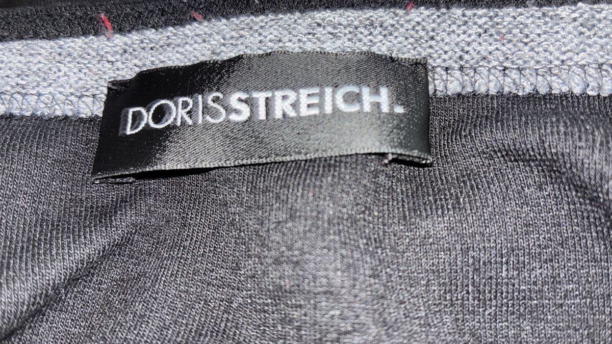 Lotti di vestiti: 2 Pullover, Grösse 42/44, Monica Braghini und Doris Streich – Usato da Reinach BL venduto da santrian 4
