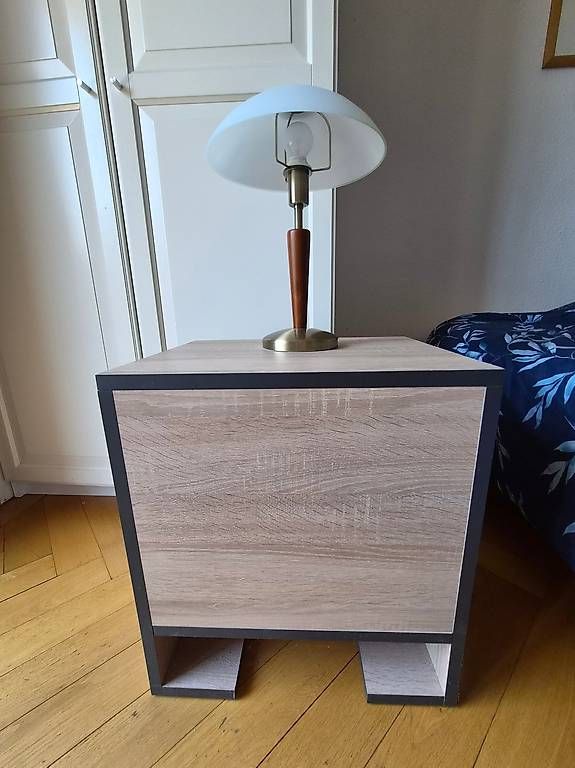 Comodini: Chevets / table de nuit (lot de 2) – Usato da Genève venduto da afe_fxc8