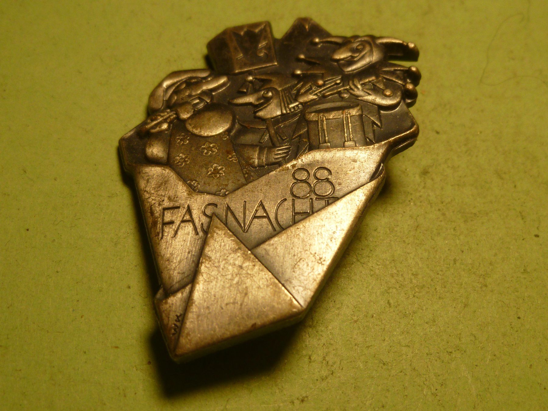 Plaquettes & Badges: BASEL 1988 SILBER – D'occasion à Ried (Muotathal) par Mandarin02