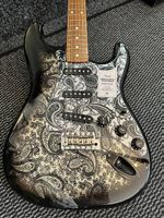 Fender Stratocaster Black Paisley JAPAN. Limited Edition!