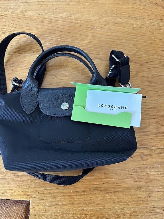 Taschen für Damen: Longchamp  – Neu und originalverpackt aus Winterthur von lujane 1