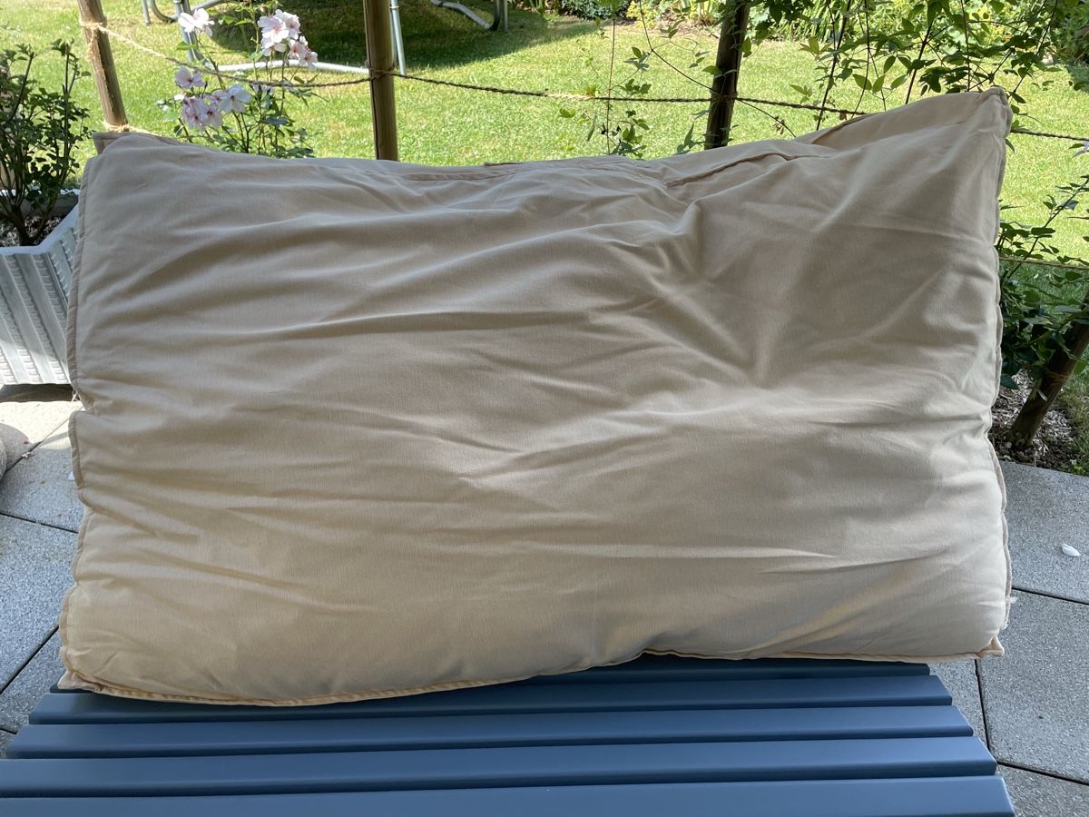 Kissen: Palettensofa-Kissen – Neu (gemäss Beschreibung) aus Gelterkinden von Leg_Prinzessin01 2