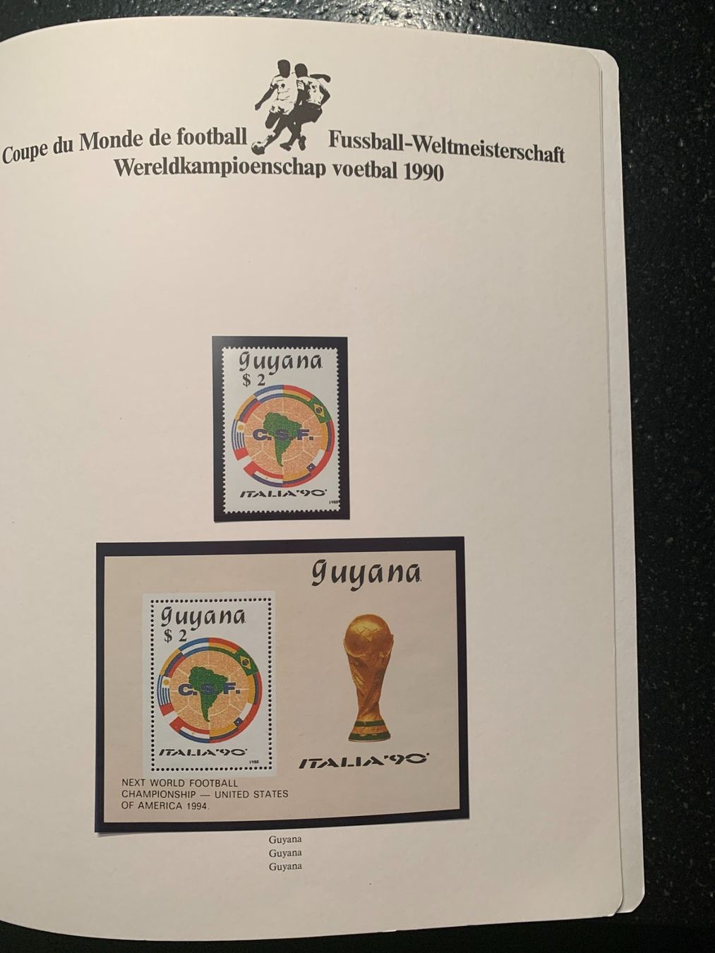 Tutti i francobolli: Dépliant Mundial Italie 1990 – Usato da Les Breuleux venduto da Jboju 4