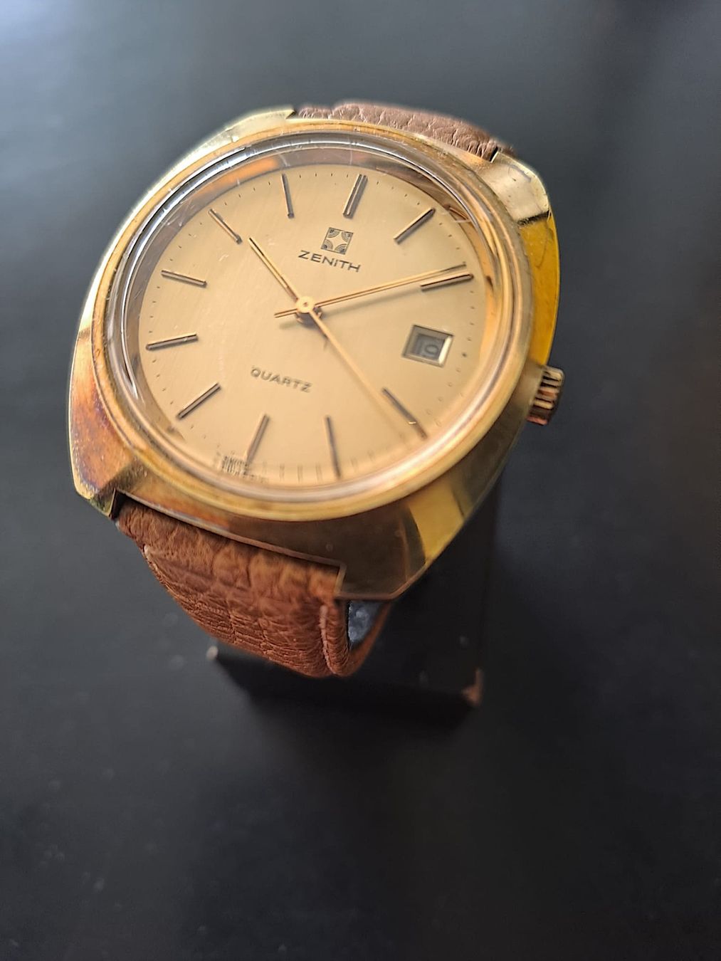 Zenith Orologi: Zenit Quarz Vintage – Usato da La Neuveville venduto da austinpowers70
