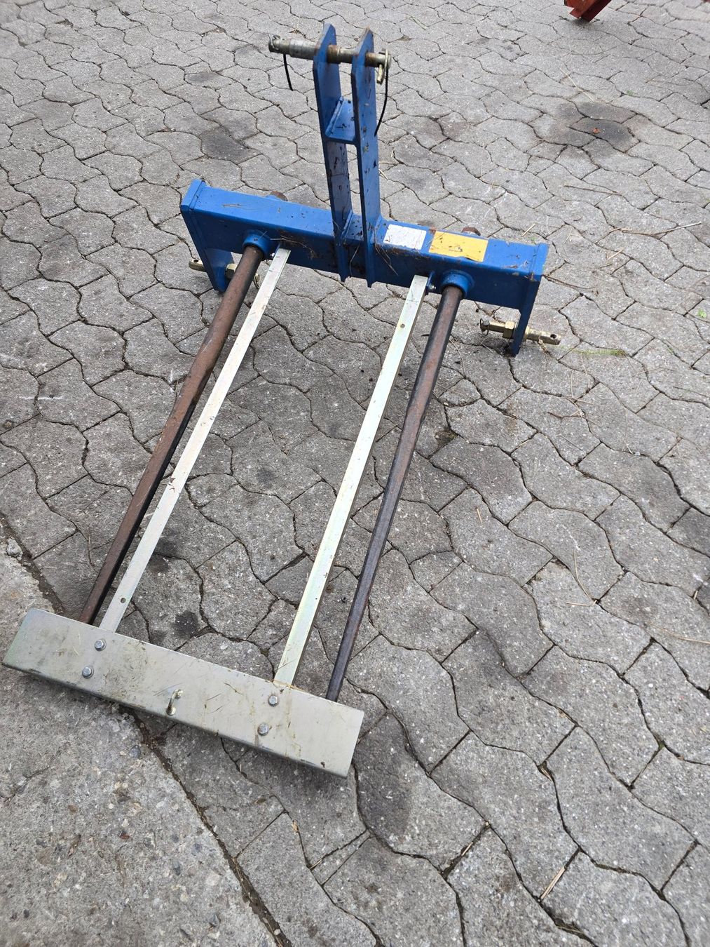 Göweil Tutte le macchine: Rundballenspitz Göweil Neuwertig – Usato da Cunter venduto da LMPOWER 3
