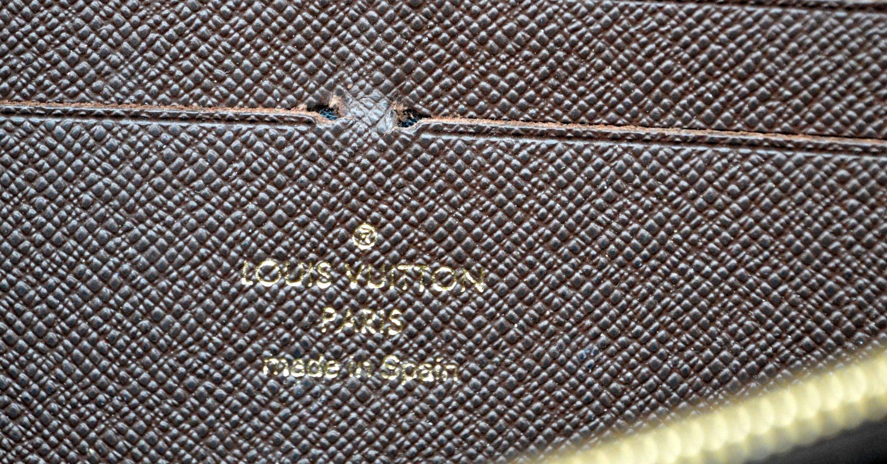 Louis Vuitton Portamonete: Louis Vuitton Ebene Monogram Mini Lin Zippy Wallet – Usato da Collonges venduto da arashee 8