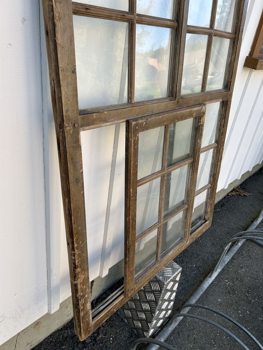 Finestre: Im Angebot ein echter Emmentaler Fenster-schipper – Usato da Gwatt (Thun) venduto da ate_6ng8 2