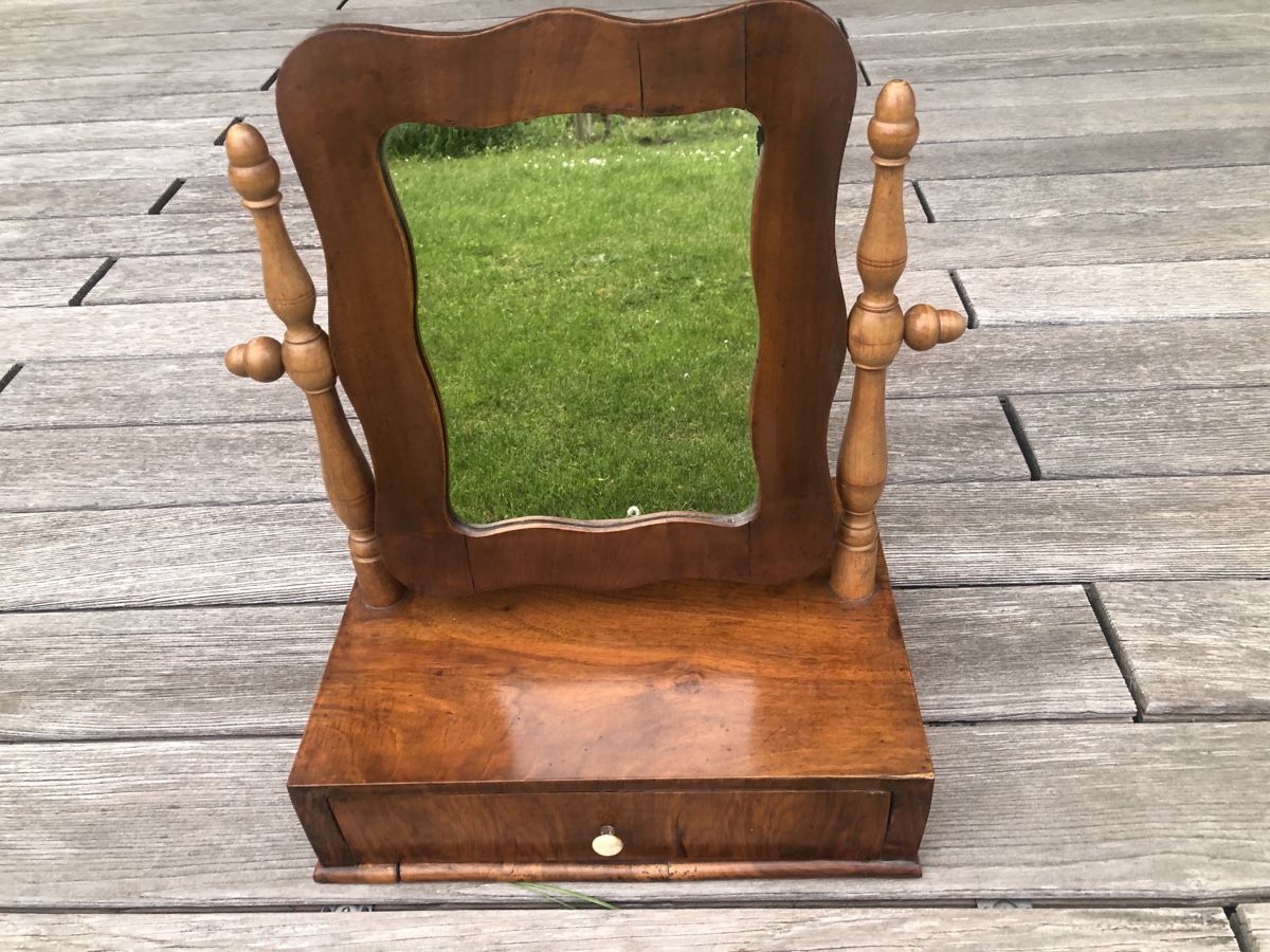 Specchi: Antiker Schminkspiegel Holz – Usato da Sirnach venduto da Goforit2001
