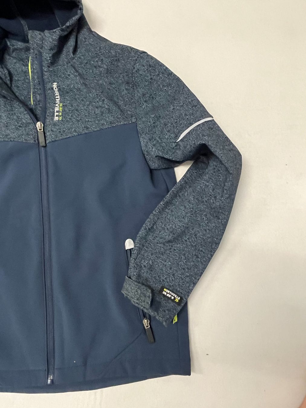 C&A Jacken & Mäntel: Softshelljacke Northville, Gr. 140 – Gebraucht aus Malleray von ste_rx2t 1