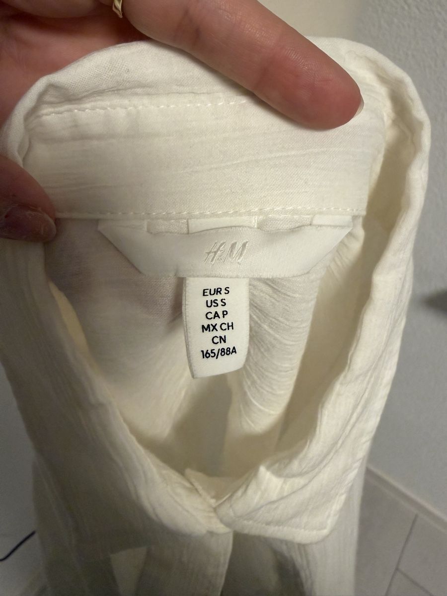 H&M Camicette: Weisse strukturierte Bluse – Nuovo (secondo la descrizione) da Rorschach venduto da Tara234 2