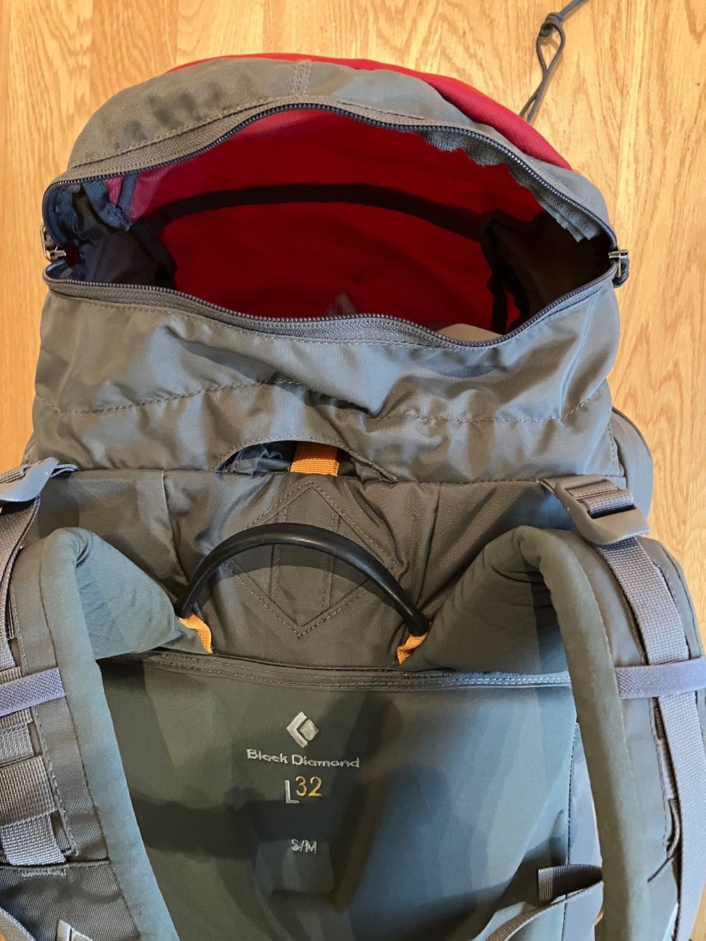 Black Diamond Rucksäcke: Black Diamond Sphynx 32L Alpin-Rucksack – Gebraucht aus Uster von  6
