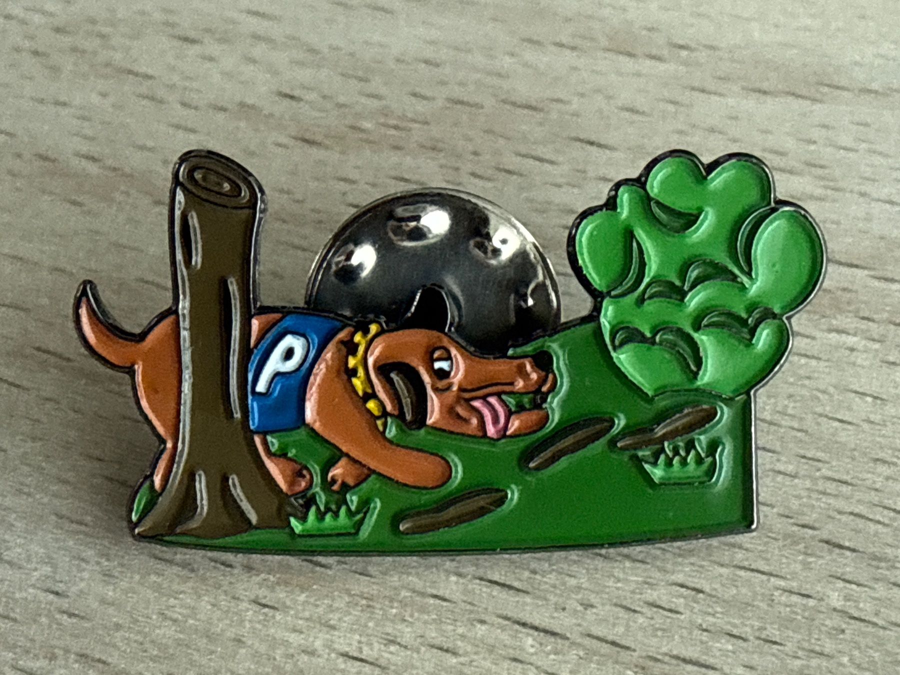 Plaquettes & Badges: Pin Polizeihund – D'occasion à Glattbrugg par Schweigmatt