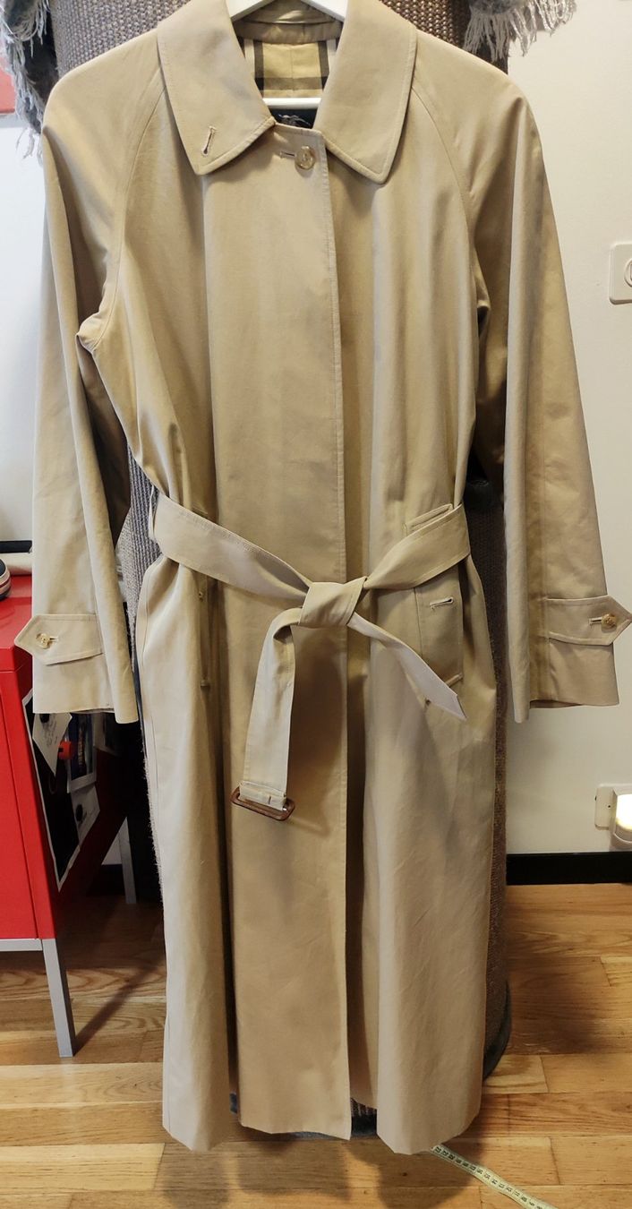 Burberry Mäntel: Authentischer Trenchcoat von Burberry 38/ M – Gebraucht aus Zürich von Loveparfumes 2