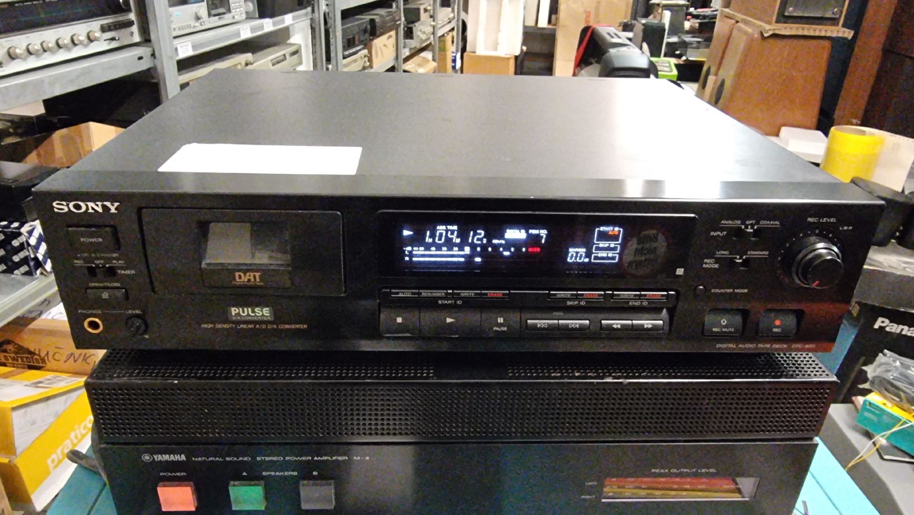 Sony Registratori: Sony DAT DTC-690 – Usato da Schöfflisdorf venduto da Silvervintage.CH