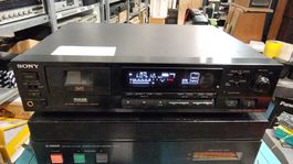 Sony DAT DTC-690