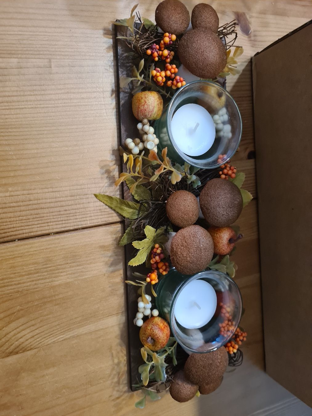 Migros Tutte le decorazioni: Kerzenhalter Herbstdeko mit 2 Teelichtern – Usato da Horw venduto da Mirii91 2