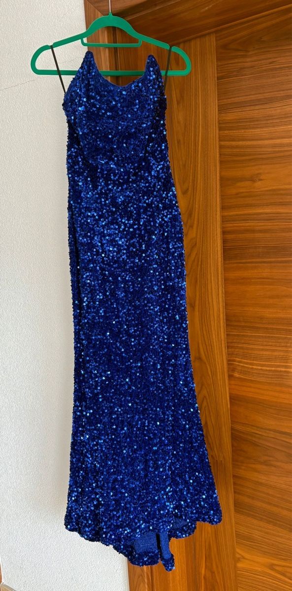 Robes: Robe Taille.S – D'occasion à Delémont par Vendeur_3 5