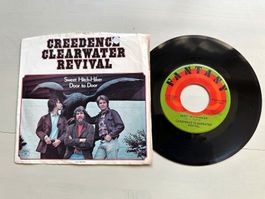 CREEDENCE CLEARWATER REVIVAL tolle Sweet hitch USA Single