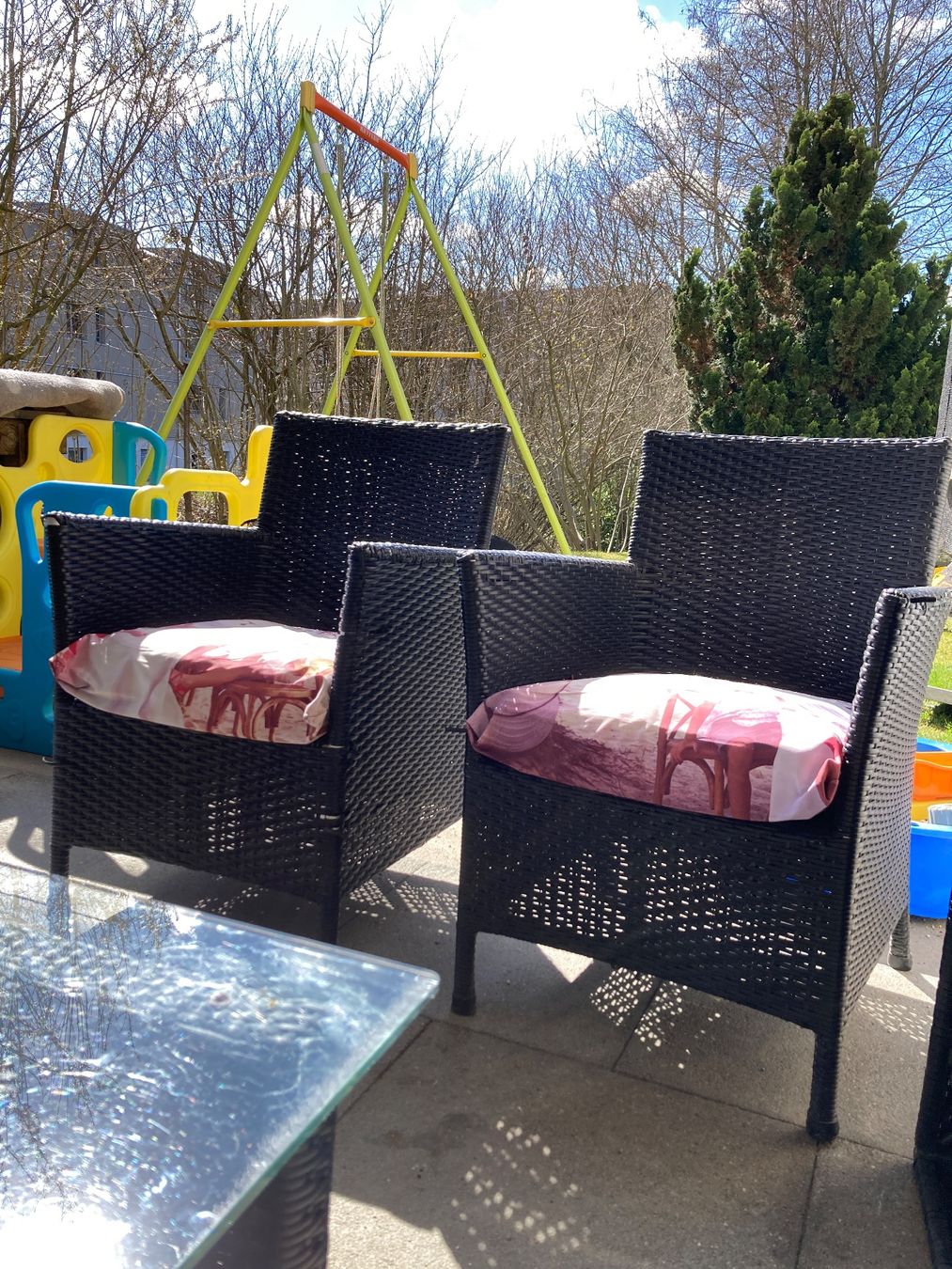 Divani: Gartenlounge ab 1.- – Usato da Dagmersellen venduto da RamonaJohann 2