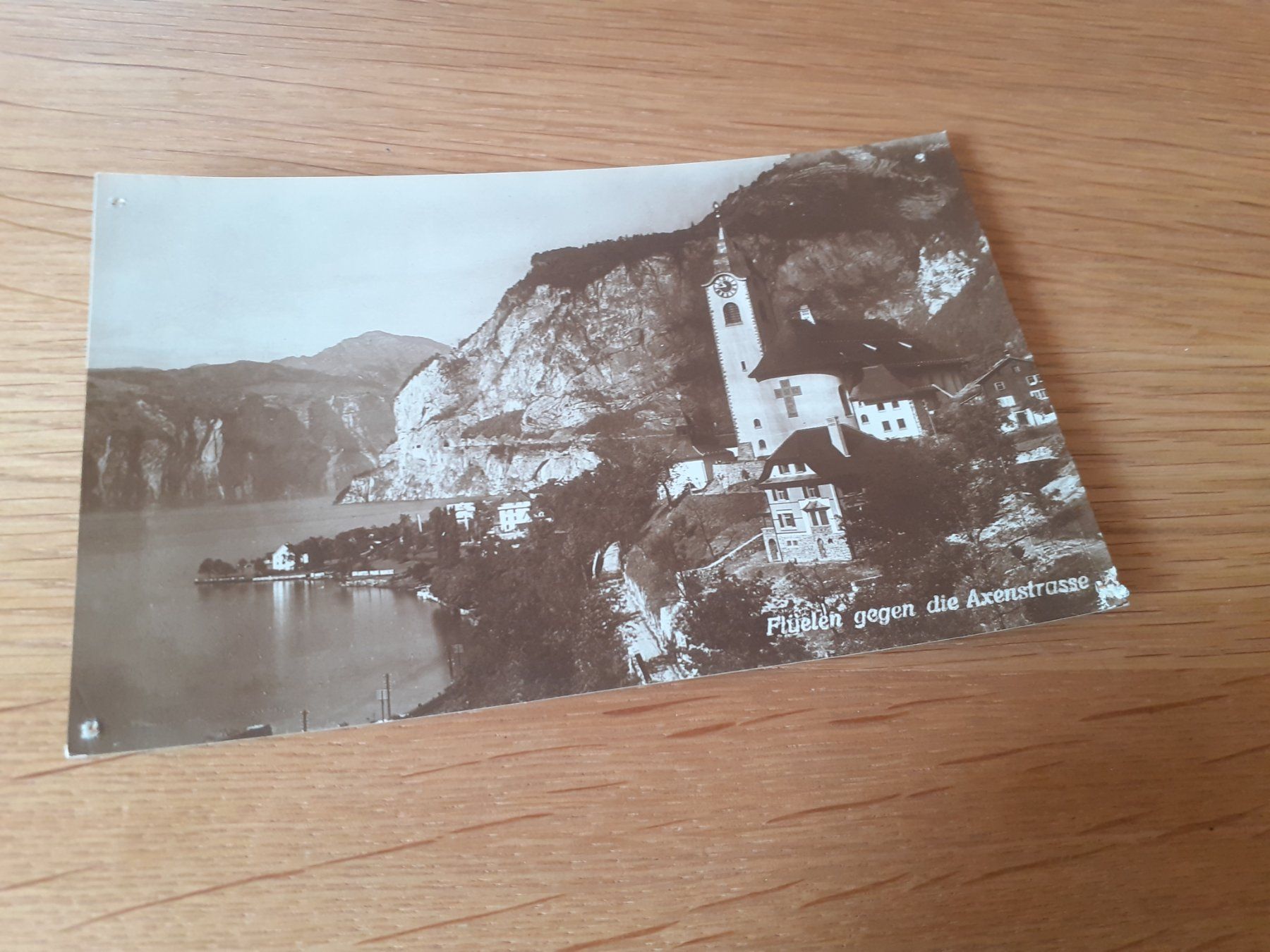 Cartoline postali: FLUELEN gegen die AXENSTRASSE – Difettoso da Winterthur venduto da Ornyx7