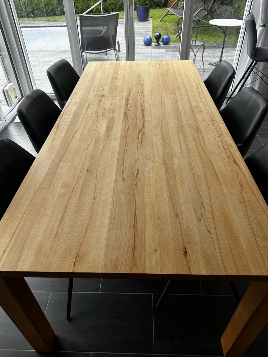 Tische: Holztisch Esszimmer  – Gebraucht aus Adligenswil von Girlsshopping 1