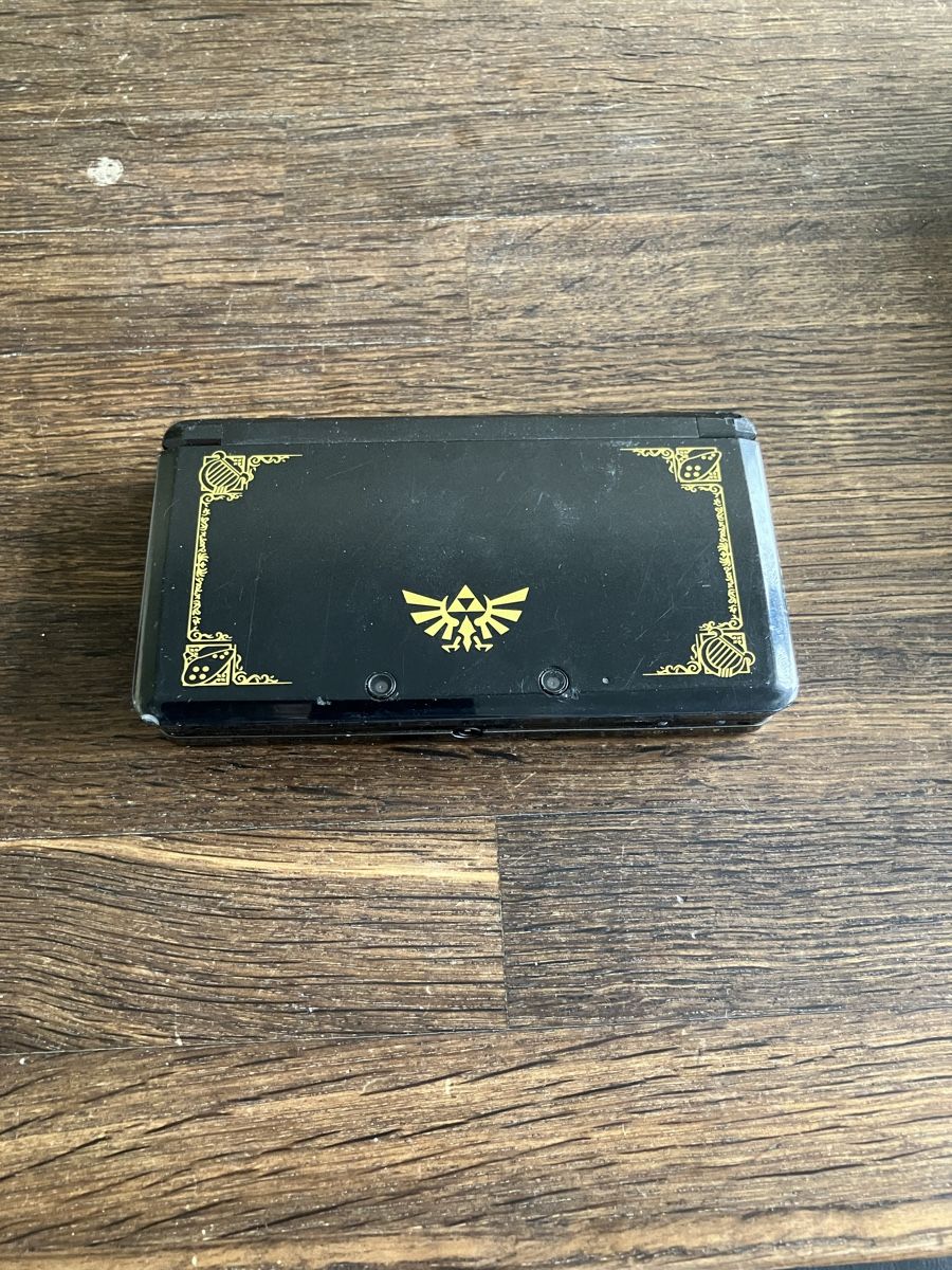 Nintendo Konsolen: Nintendo 3ds Zelda Edition – Gebraucht aus Küssnacht am Rigi von ric_27vw