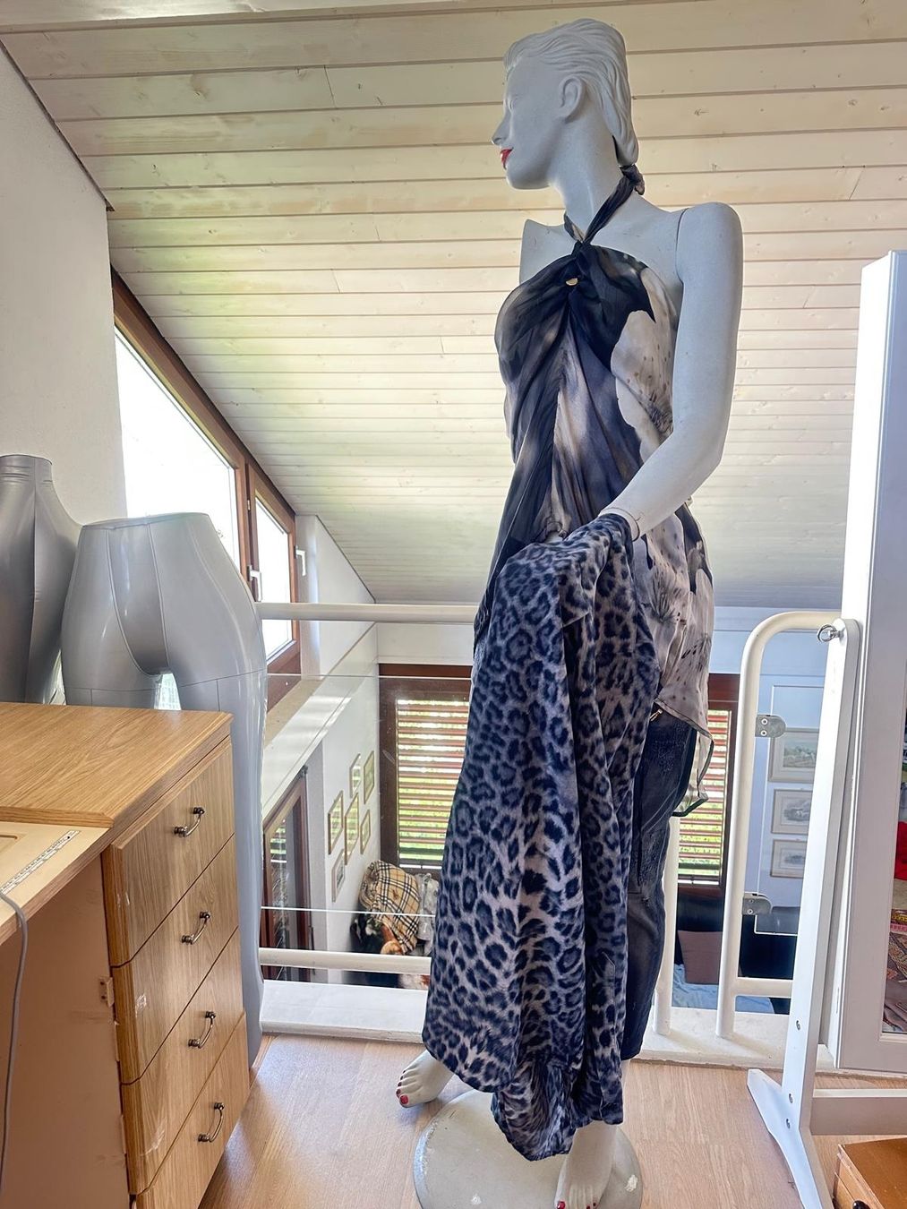 Kooples Camicette: Seidenhemd von THE KOOPLES – Usato da Neuhausen venduto da Lechasseur 4