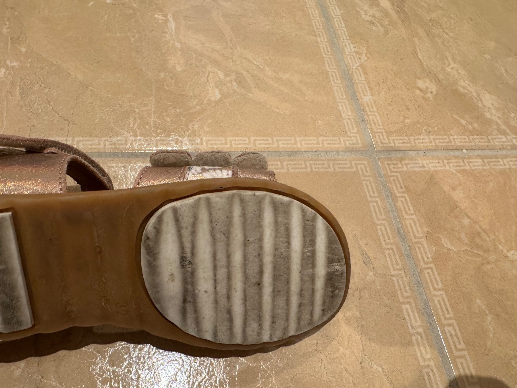 Schuhe für Mädchen: Jochie & Freaks Sandalen, 32 – Gebraucht aus Klingnau von Markus14 5