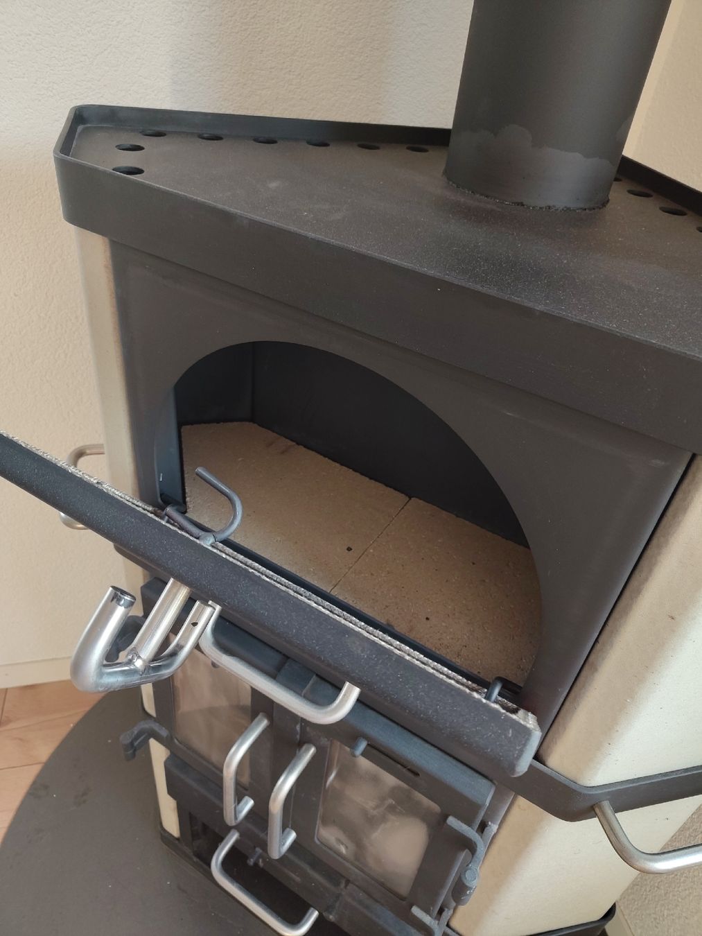 Schwedenöfen: Schwedenofen mit Speckstein ab 1.- – Gebraucht aus Merzligen von baumann99 2