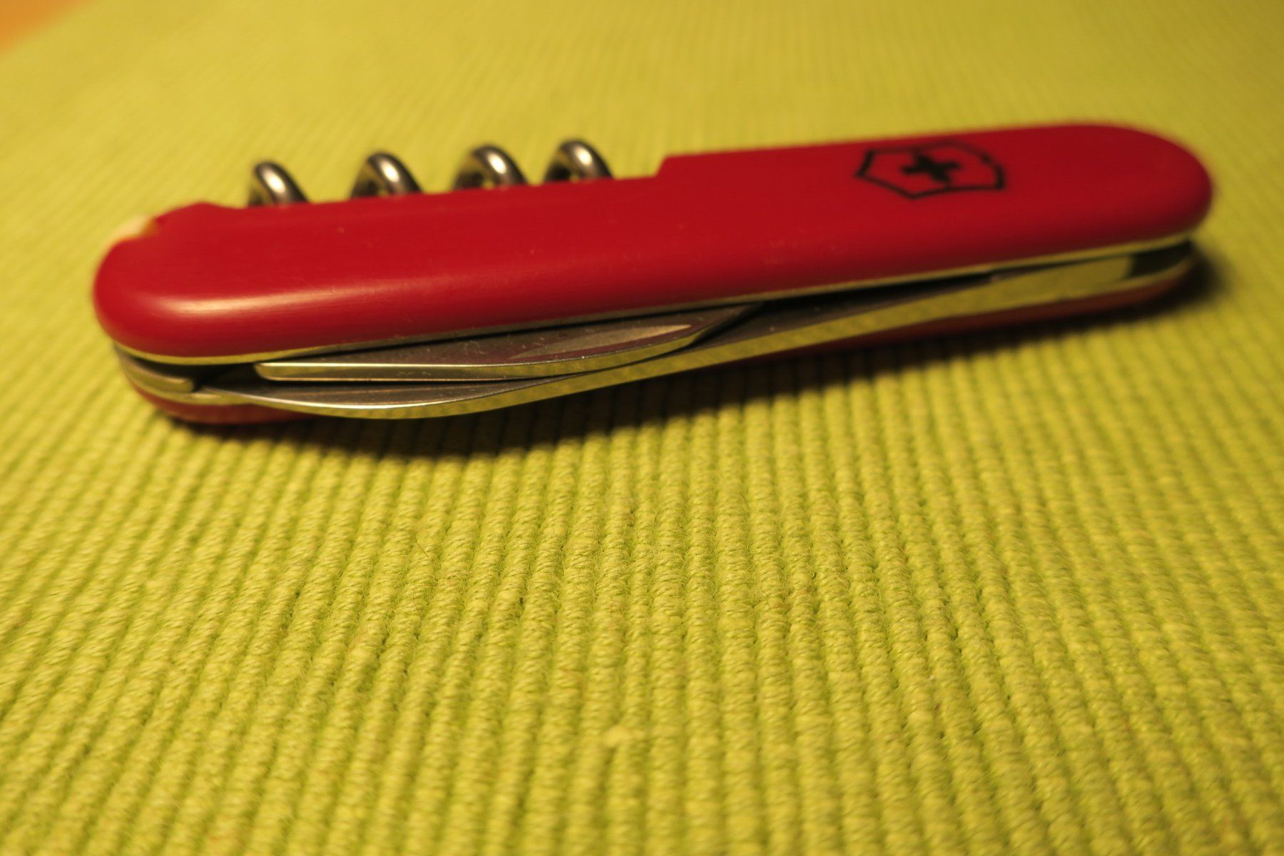 Victorinox Coltelli tascabile: Victorinox OFFICIER SUISSE – Usato da Langenthal venduto da Riccardamax 1
