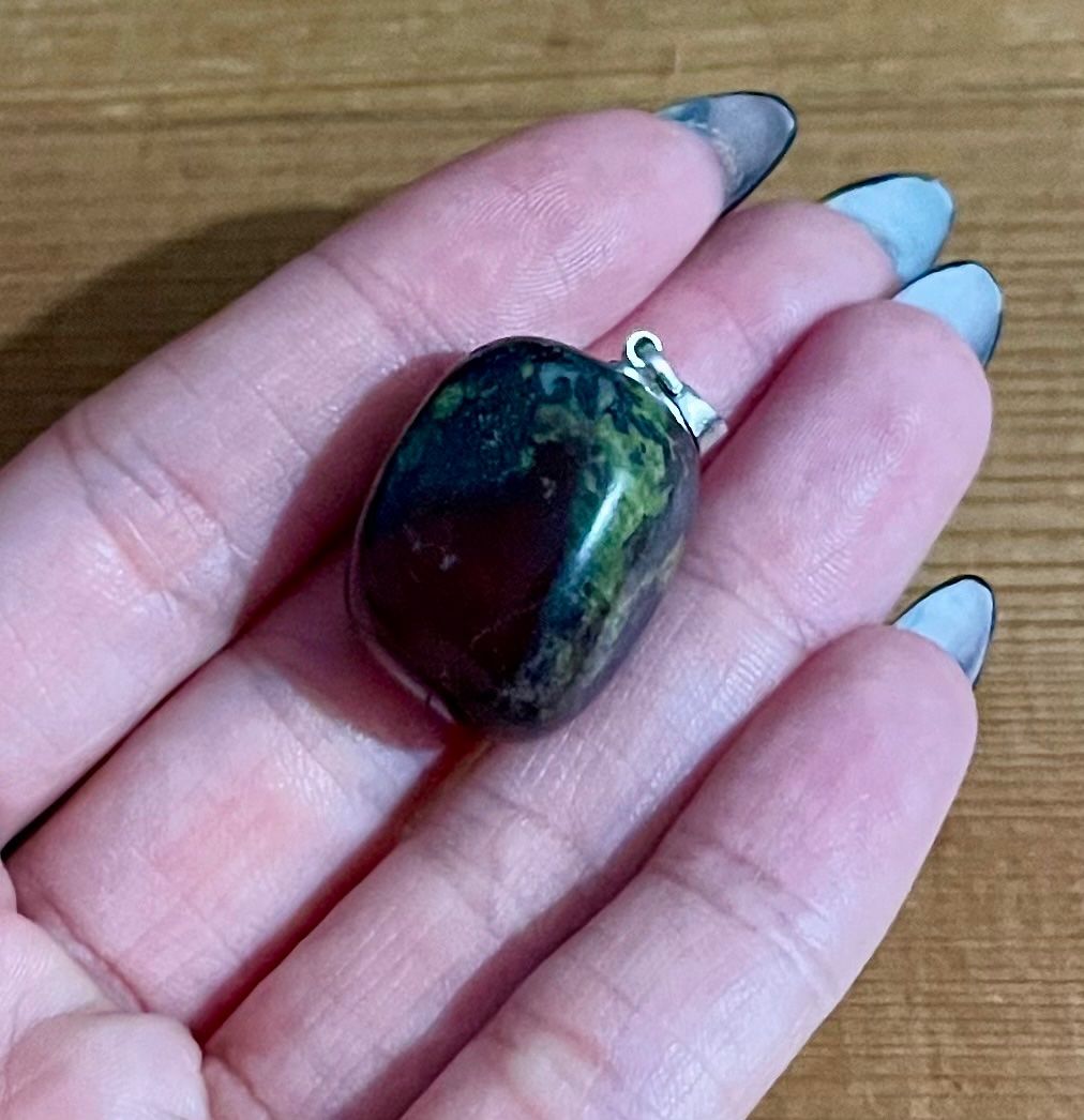 Anhänger: Dragon Stone Anhänger Edelstein, Unikat – Neu (gemäss Beschreibung) aus Meikirch von Hilfe_Waisentiere 2