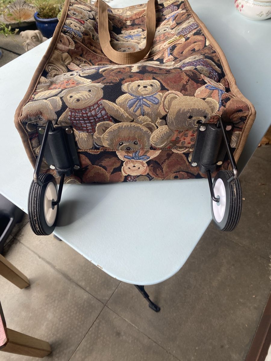 Taschen: Bäreli Tasche mit Räder – Neu (gemäss Beschreibung) aus Langenthal von flower101 7