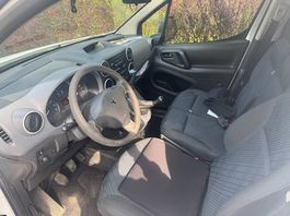 Peugeot Partner 1.6 VTI Benzin - Transporter (Motorfehler)