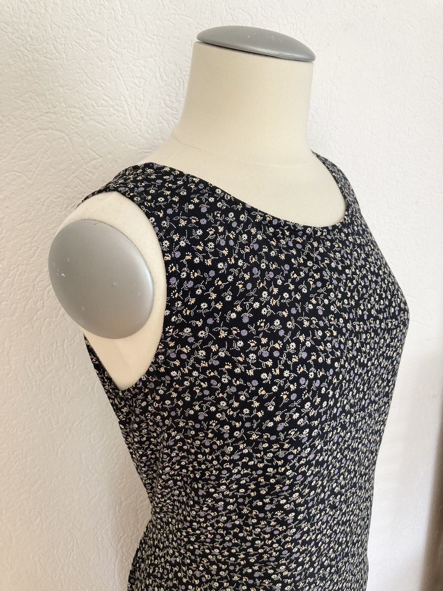 Kleider: ärmelloses bodenlanges SOMMERKLEID mit Blümchenmuster,  38 – Neu (gemäss Beschreibung) aus St.Gallen von Momo83