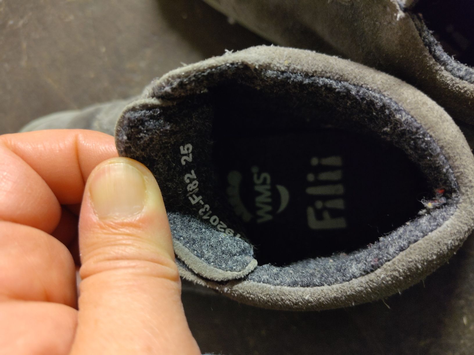 Schuhe für Jungen: Filii Barfussschuhe, grau, Gr. 25 – Gebraucht aus Däniken SO von Lu-Tze 6
