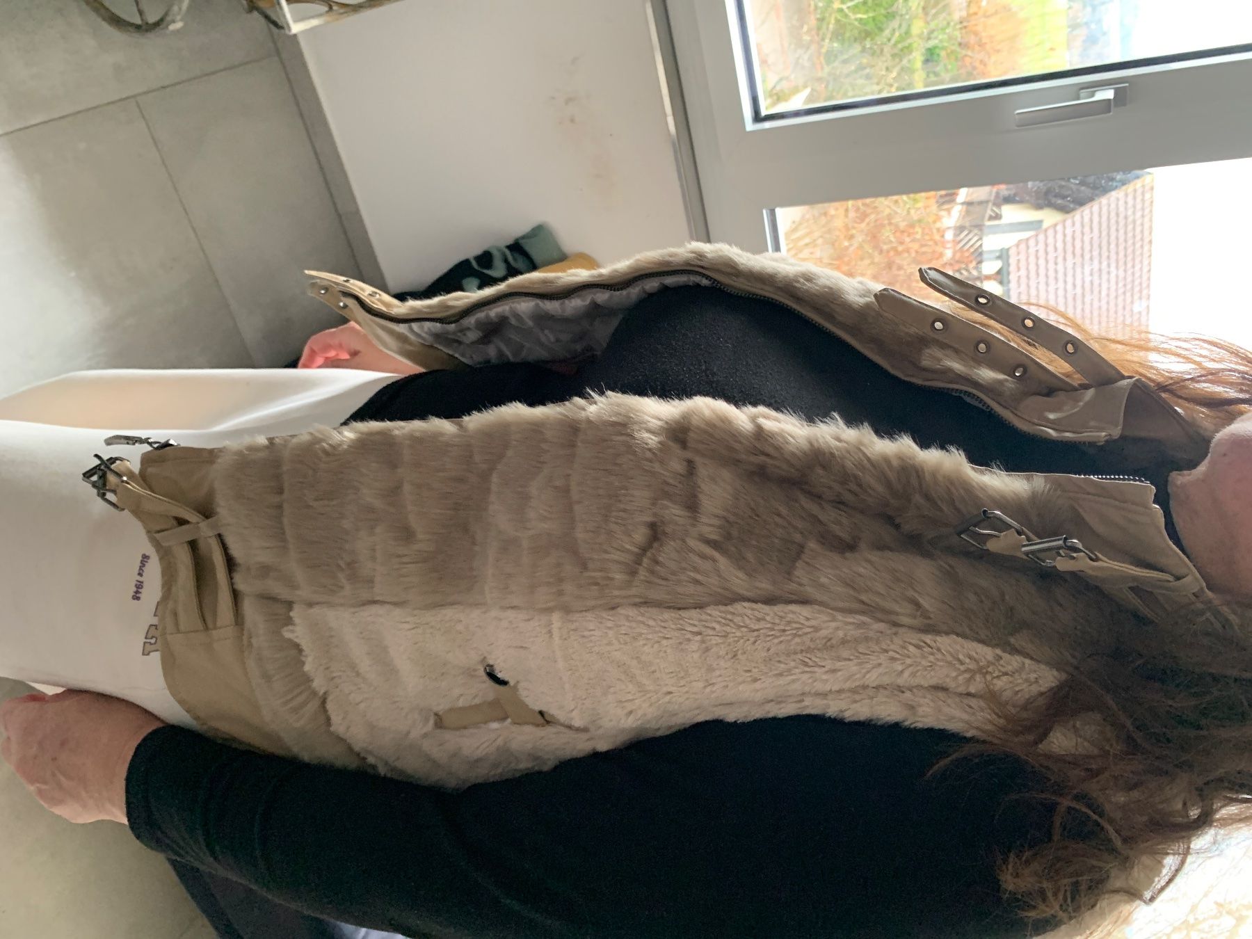 Gilets & Westen: Gilet Gr. 40 – Gebraucht aus Zuzwil SG von Ibohaus 4
